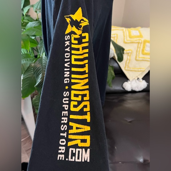 Men’s Chuting Star ⭐️ Skydiving Long sleeve T-shirt  size XL - Picture 2 of 4